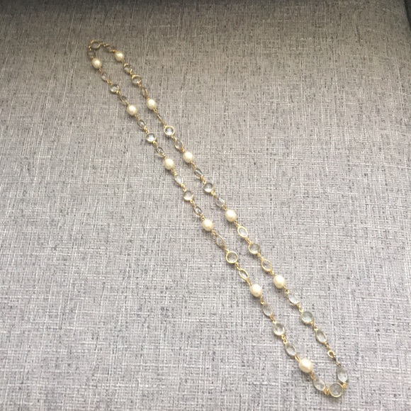 ⭐️ Gold-tone Pearl and Crystal 37” necklace - Picture 2 of 6